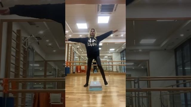 Занятие секции "Baby fit". ГБУ "СДЦ "Вдохновение" смотреть онлайн