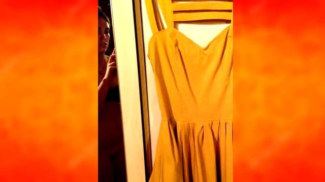 Funny selfie that were spoiled by the reflection in the mirror смотреть онлайн