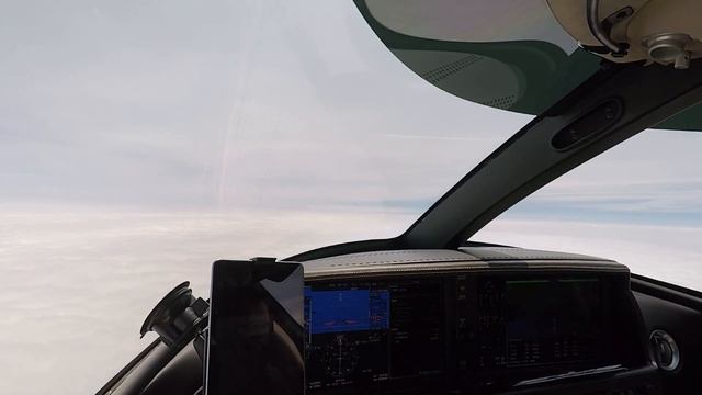 Cirrus SF50 Vision Jet Max Performance & Last Flight with Patient Mike смотреть онлайн
