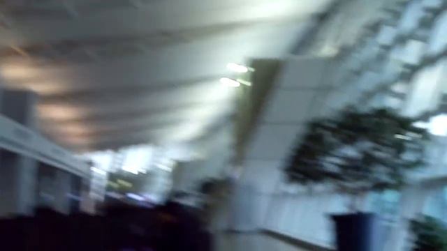 Incheon International Airport Part 1 ( Look out the window in Winter time) смотреть онлайн
