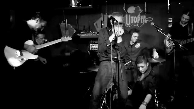 Bako's Family Rock me Baby Live смотреть онлайн