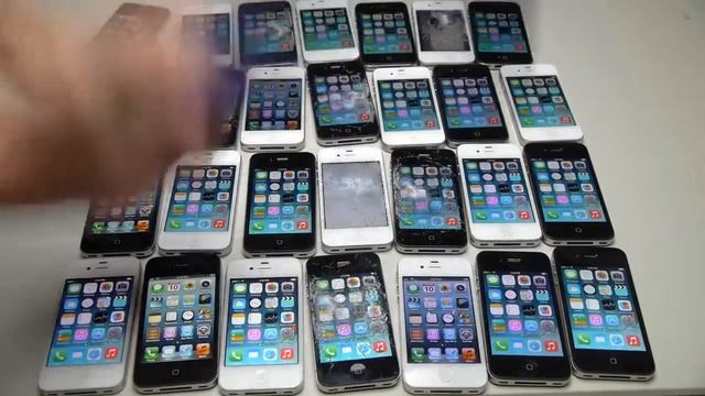 Smashing 30 iPhone's with a Hammer for Science! смотреть онлайн