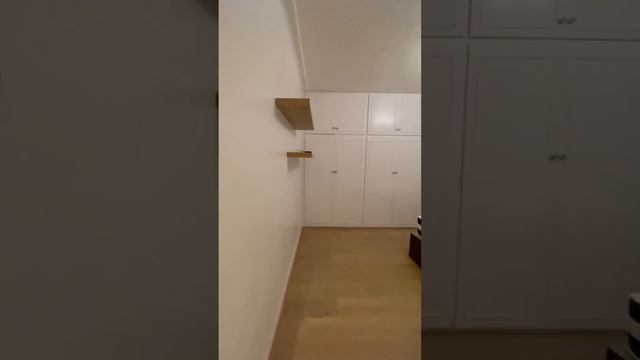 Three bedroom ground maisonette, Lyttleton road, N2 смотреть онлайн