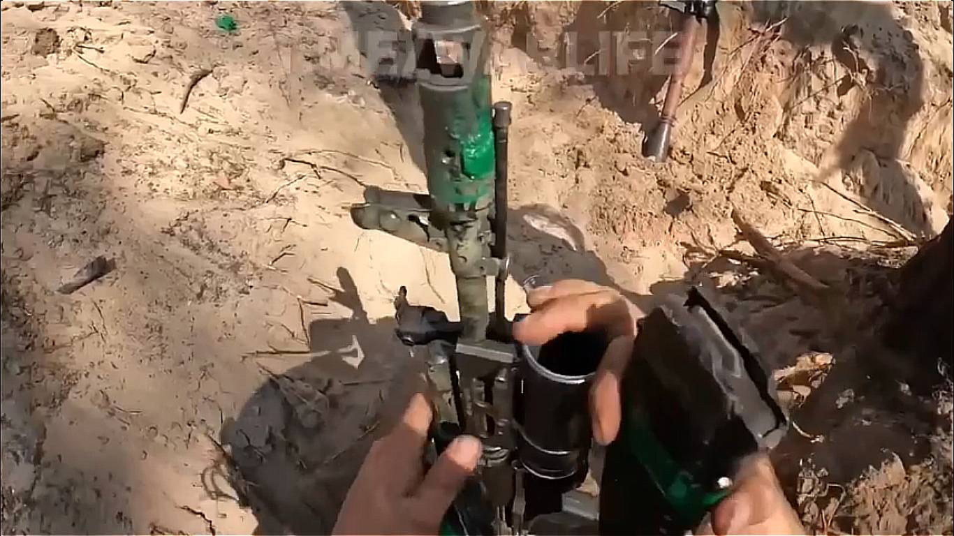 Бой в Серебрянском Лесу от Первого Лица , Бразильские Наёмники смотреть онлайн