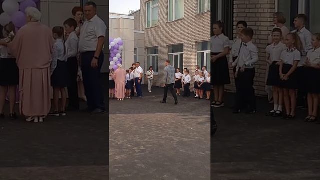 город Кремёнки . Открытие музыкальной школы.