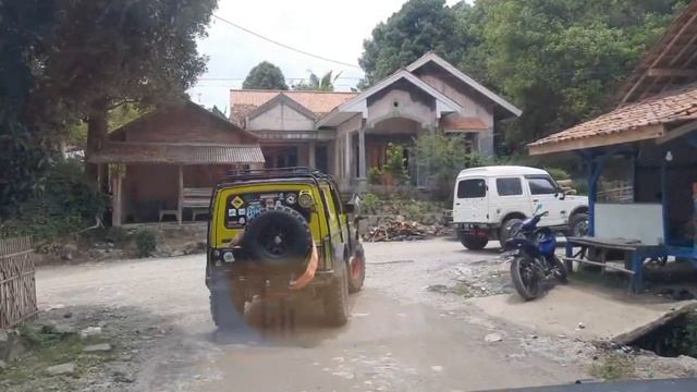 OVERLAND JELAJAH NEGERI NAIK JIMNY KATANA 4X2 AMAN смотреть онлайн