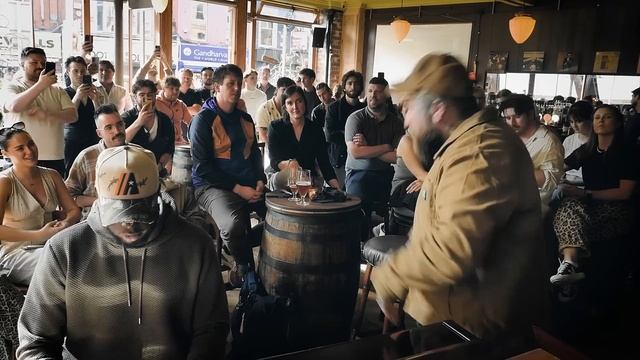 Teddy Swims surprise performance of 'The Door' in Dublin Pub смотреть онлайн