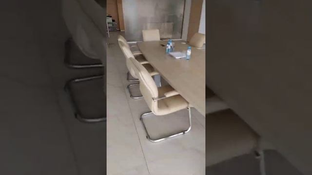 Башня Лидер Тауэр. Пробрался на последний этаж)) смотреть онлайн