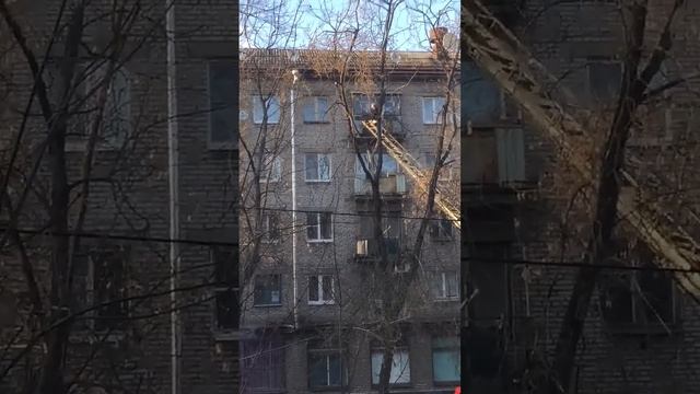 В Череповце подозреваемого задержали на балконе квартиры смотреть онлайн