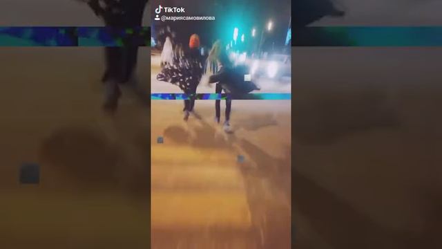 Девочки сбежали из психушки в городе Кстово . Кто видел звоните смотреть онлайн