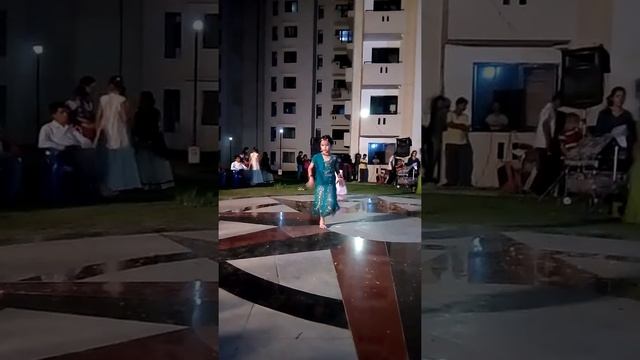 Vedanshi dancing at suncity apartments 2017 смотреть онлайн