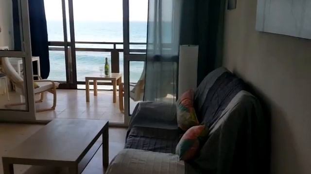 Malibu beach apartment 26 смотреть онлайн