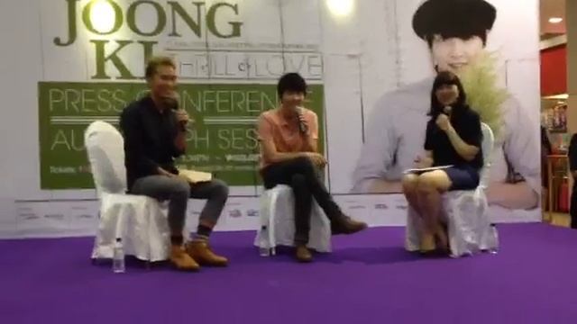Song Joongki Bbuing Bbuing смотреть онлайн