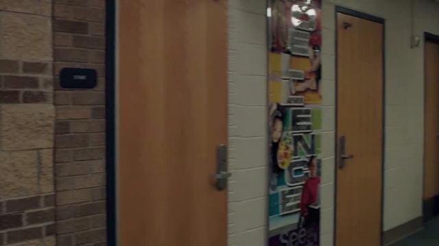 It follows full Movie HD смотреть онлайн