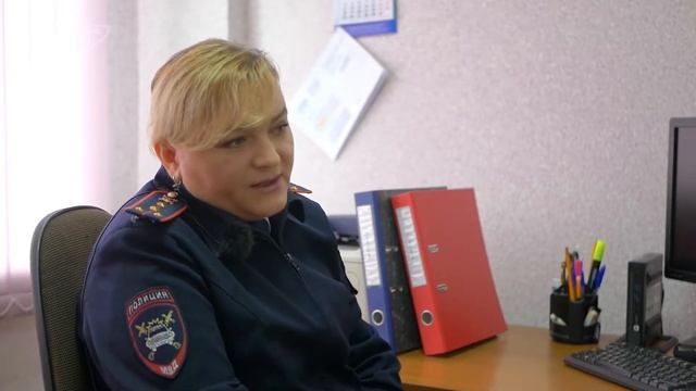 Женщина в форме Оксана Ифлянцева смотреть онлайн