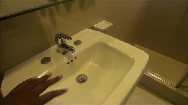 Golden Sands Hotel Room Tour смотреть онлайн