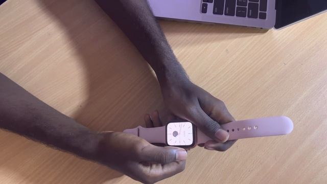 Apple Watch SE Unboxing And Review In Tamil ( Apple Smart Watch) смотреть онлайн