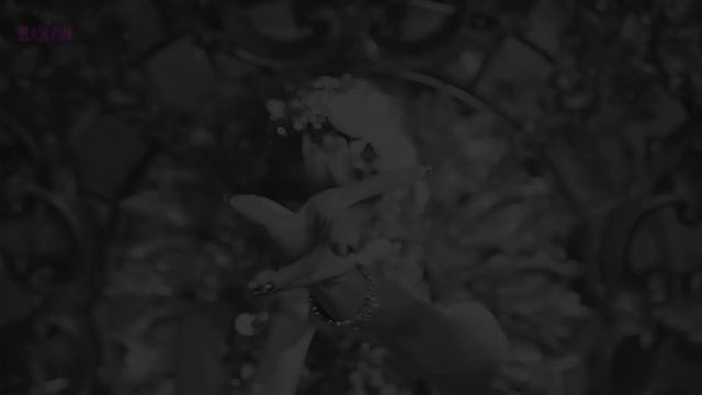 [8K] LISA - 'LALISA' M/V TEASER смотреть онлайн