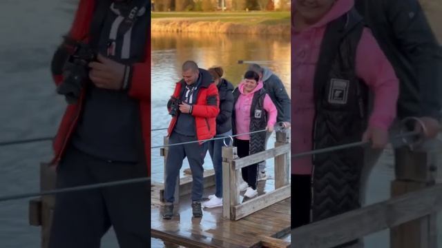 Покатушки на плоту, всей семьей в парке отдыха. смотреть онлайн