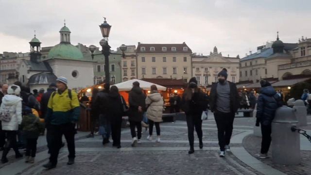 Traditional Street Foods in Poland 🇵🇱 смотреть онлайн