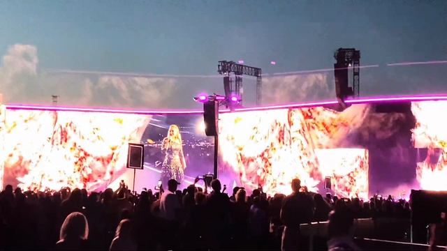 ADELE in MUNICH | ADELE WORLD | Full Show August 23,2024 #adele #adeleinmunich #germany #2024 смотреть онлайн