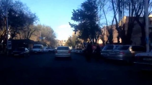 Shinararneri Street, Շինարարների փողոց, ул Шинарарнери.  Ереван