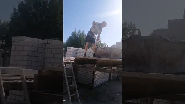 #construction #стройка #строительство #работа строим 9 этажный дом из кирпича... смотреть онлайн