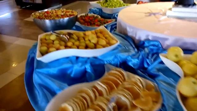 Utopia World Hotel 5*.(Утопия ворлд отель 5*).Обед