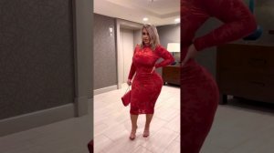 Elvisa Dedic ✅ American Brand Ambassador | Plus Size Model | Curvy Fashion |Wiki, Age, Biography
