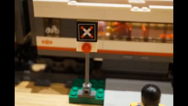Lego city 60051 pociąg pasażerski смотреть онлайн