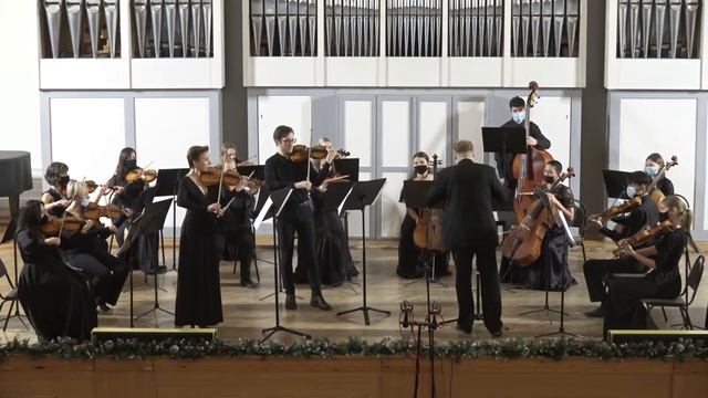 Vivaldi - "L'estro armonico" смотреть онлайн