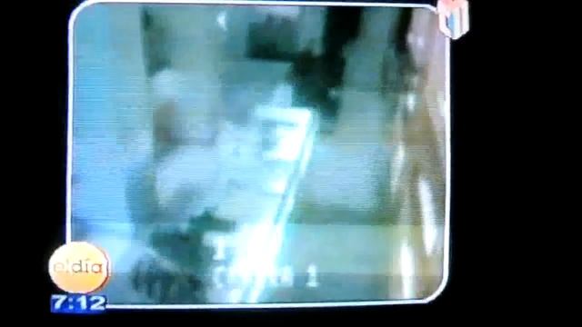 Video Camara de Seguridad tienda visitaron Figueroa Agosto y Sobeida Felix en Puerto Rico смотреть онлайн