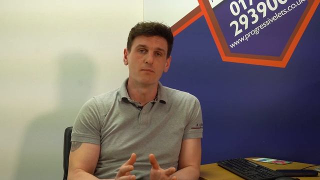 Should You Self Manage or Use a Letting Agent? смотреть онлайн