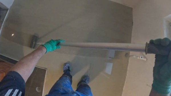 Потрескался наливной пол и забухтел. Демонтаж. Разбираю свои ошибки.