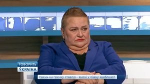 😱 ВІДЧИМ ЗАПХАВ РУКИ неповнолітній ДОНЬЦІ в спідню білизну! «Говорить Україна». Архів