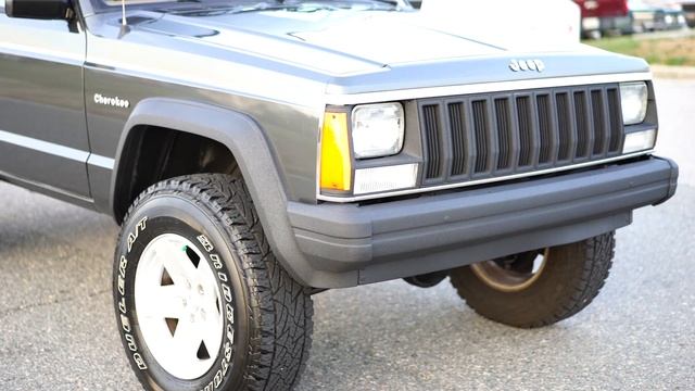 Davis AutoSports 1986 CHEROKEE 2 DOOR / RARE FIND / FOR SALE / RESTORED смотреть онлайн