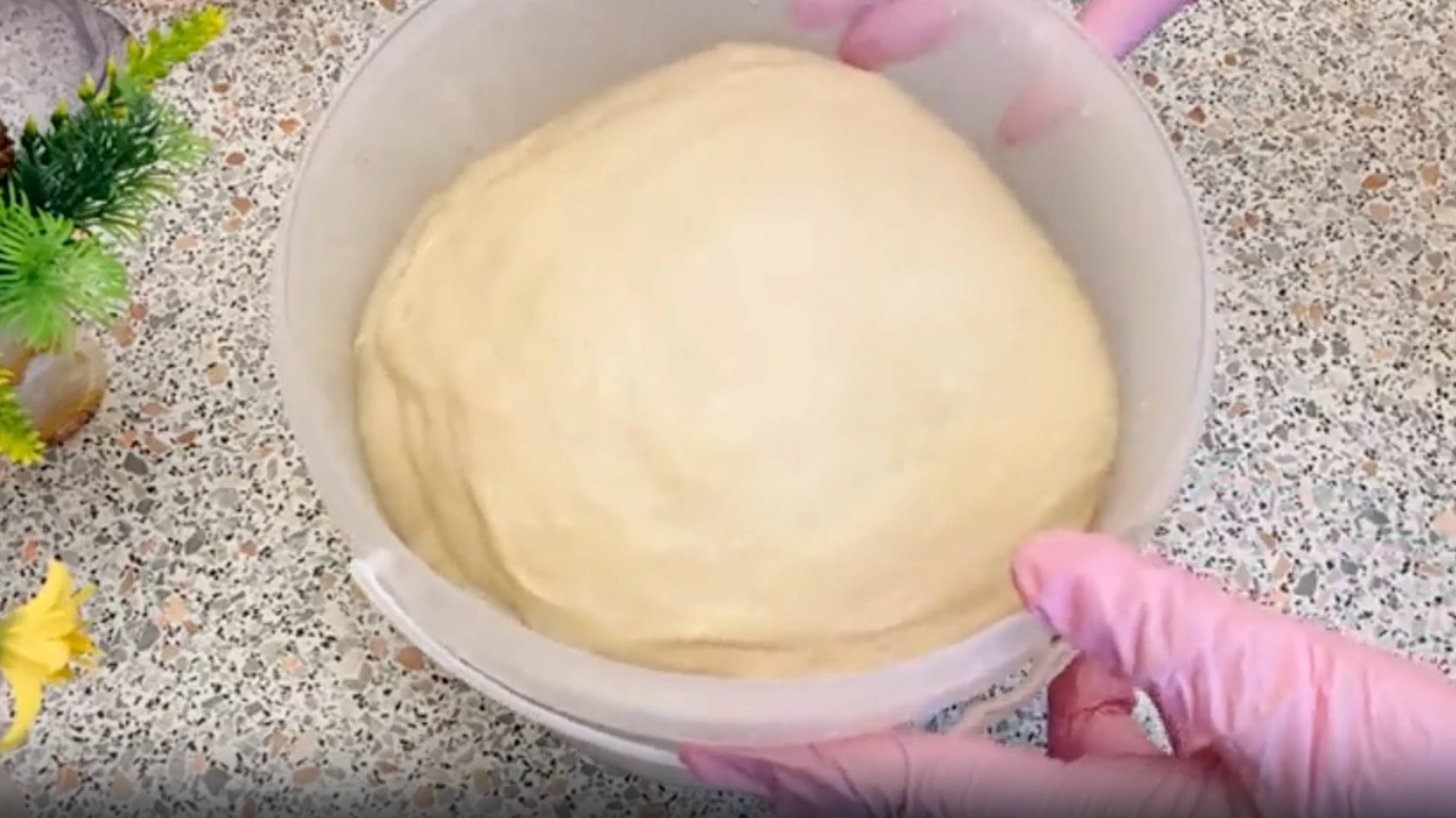 Мое самое любимое и лучшее СДОБНОЕ тесто на закваске! смотреть онлайн