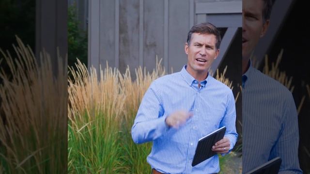 Is this a bubble? How today's interest rates and time in market will set you up for success! смотреть онлайн