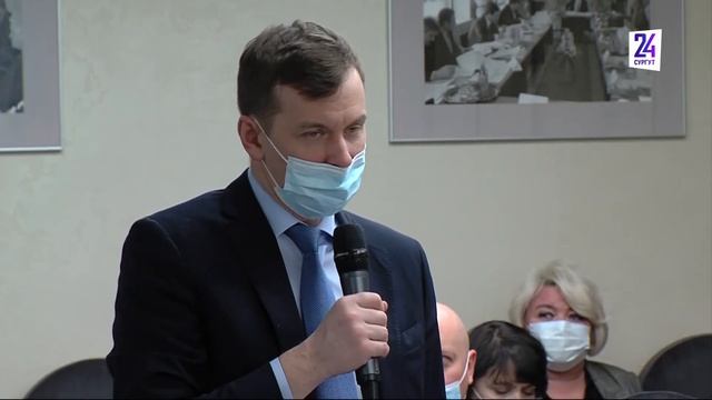 Строительство спортобъекта в Сургуте сорвано - возведение перенесли на несколько лет