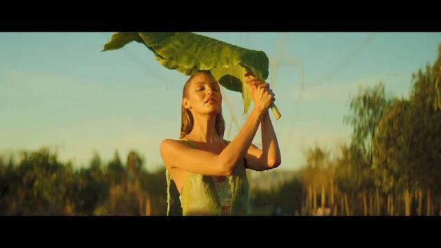 IDOL magazine identity смотреть онлайн