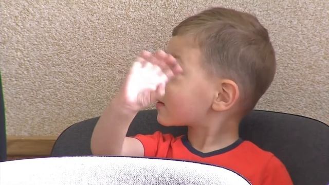 Новоселам вручили ключи от квартир в новом доме по ул. Паровозников, 4 смотреть онлайн