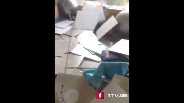 მუხიანის სარაგბო კომპლექსში ჭერი ჩამოინგრა смотреть онлайн