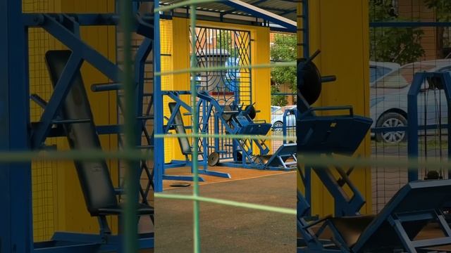 Да кому он нужен этот ЖК Губернский в Краснодаре #обзор #недвижимость #краснодар смотреть онлайн