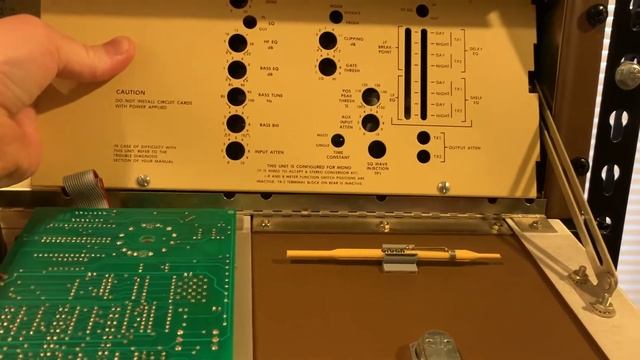 Orban Optimod-AM 9100B - KJ7E смотреть онлайн