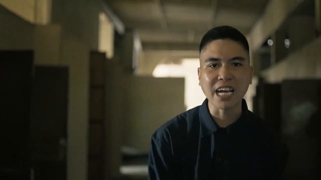 MR. YOLO - I N T R O V E R T смотреть онлайн