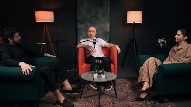 Арабский Бизнес-Дневник компании EFIX GRP: Consulting And Real Estate Agency