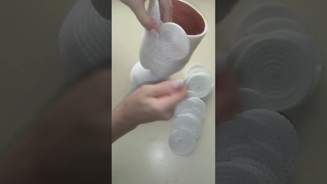 Бесподобная ваза из пластиковой бутылки/ Incomparable Vase Made From A Plastic Bottle