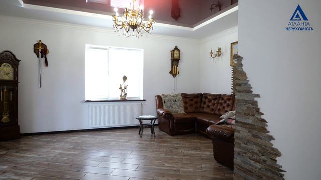 Сучасний будинок в місті Луцьк! смотреть онлайн