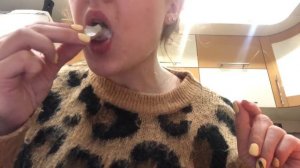 EATING WET CHALK “VALUYCHIK” | ЕМ МОКРЫЙ МЕЛ «ВАЛУЧИК»