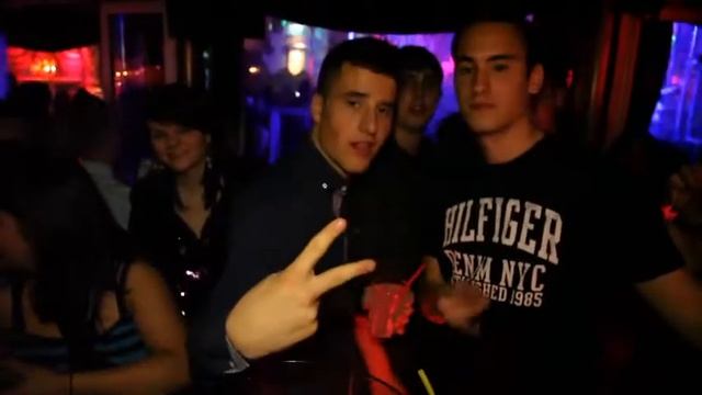 Queensize @ Opera Club Luzern. Official смотреть онлайн